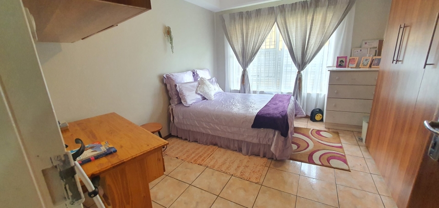 5 Bedroom Property for Sale in Fauna Free State